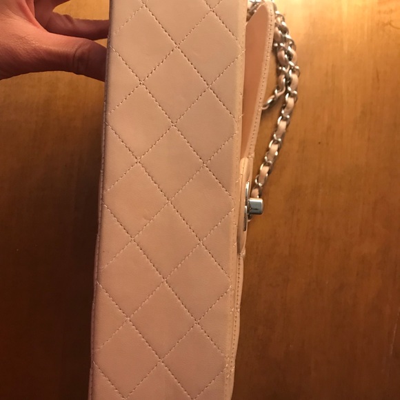 Light pink Chanel Classic Flap in EUC - Picture 5 of 15